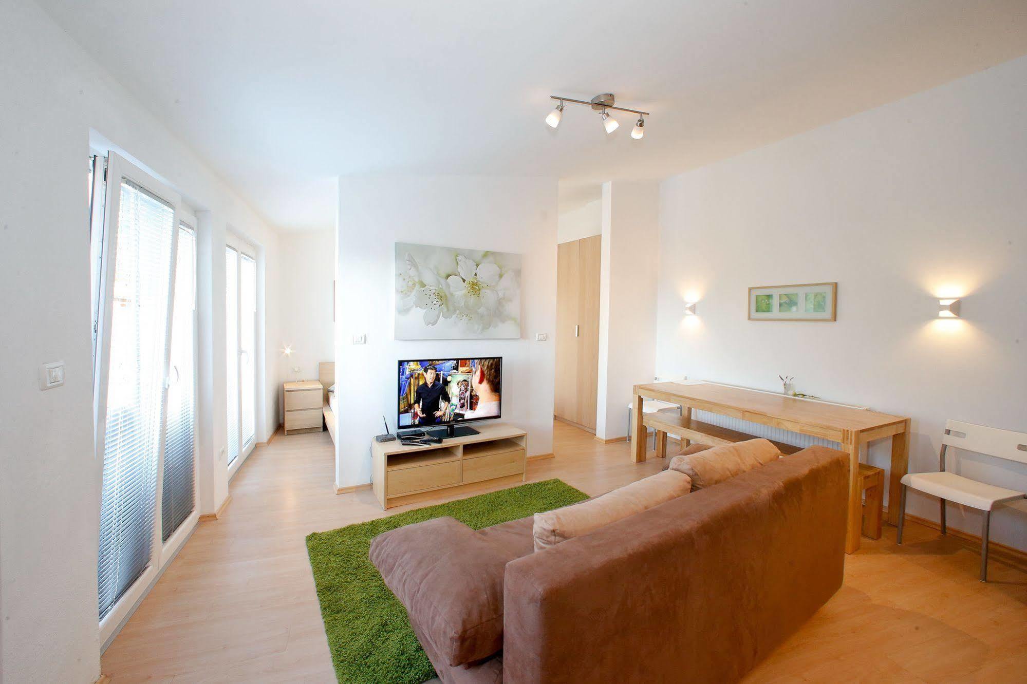 Apartment Bc - Mit Zentralheizung